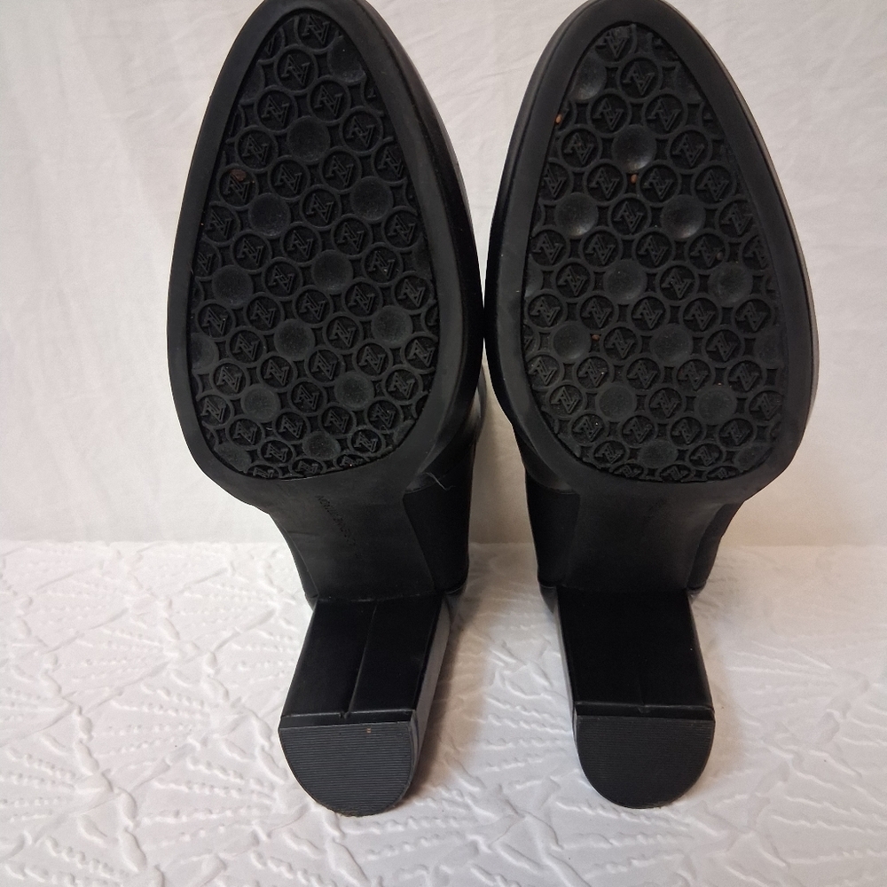 Adrienne Vittadini Black Heeled Boots Size 8.m - Picture 6 of 15